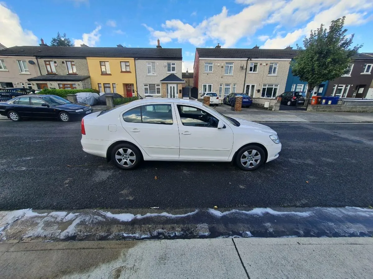 Skoda octavia nct2/26 tax6/26 - Image 2