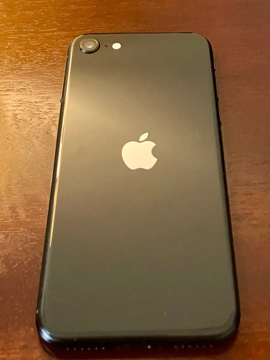 iPhone SE 2nd Generation - Image 2
