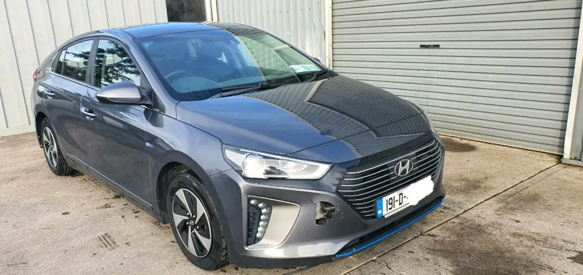 191 HYUNDAI IONIQ HYBRID - Image 1