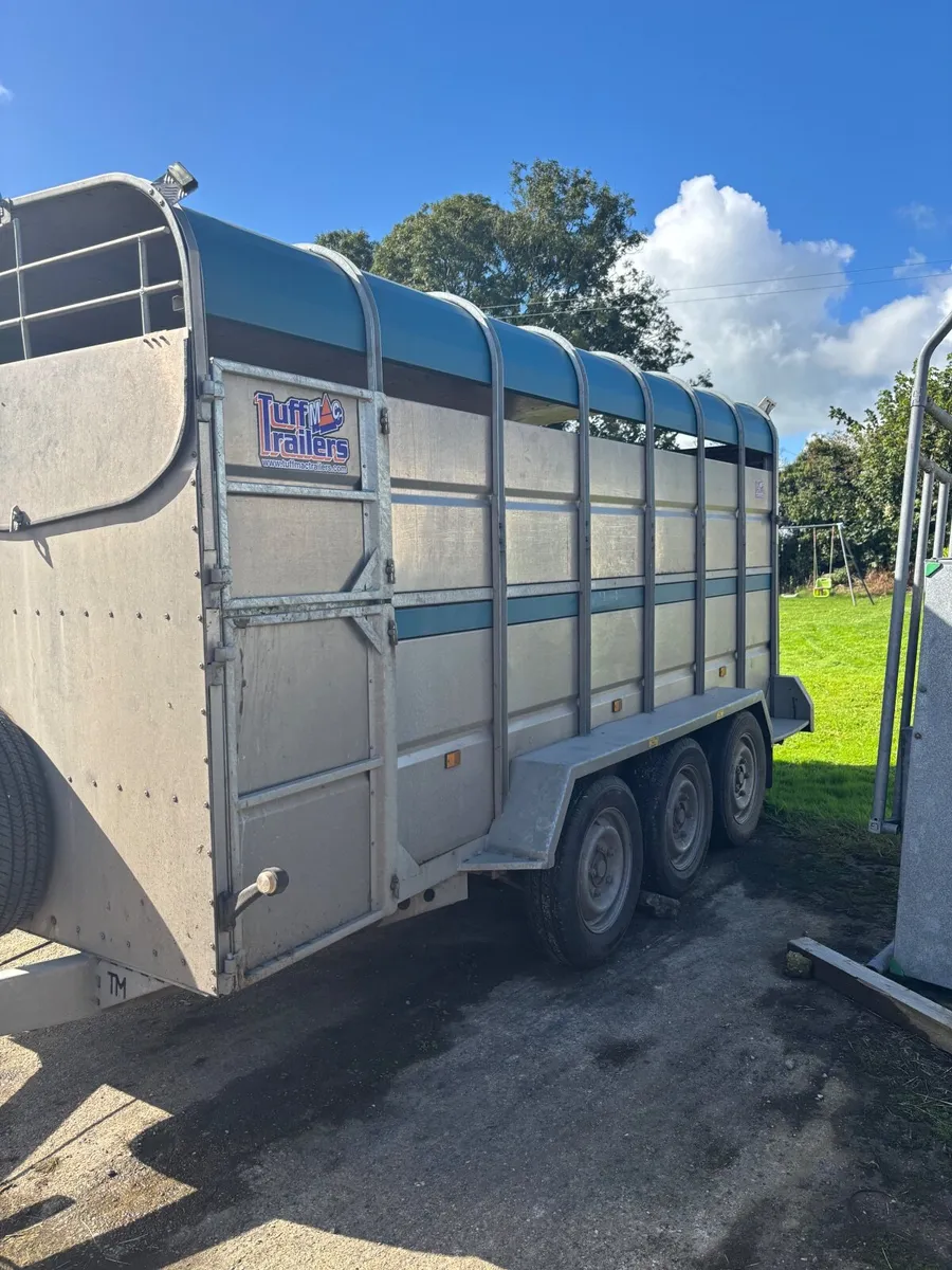 Cattle trailer - Image 1