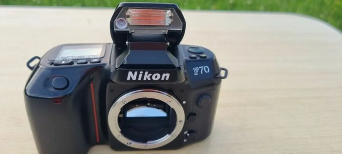 Nikon F70 body - Image 2
