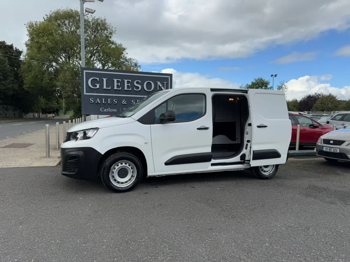 202 Peugeot Partner 3 Seater 1.5 Diesel - Image 1