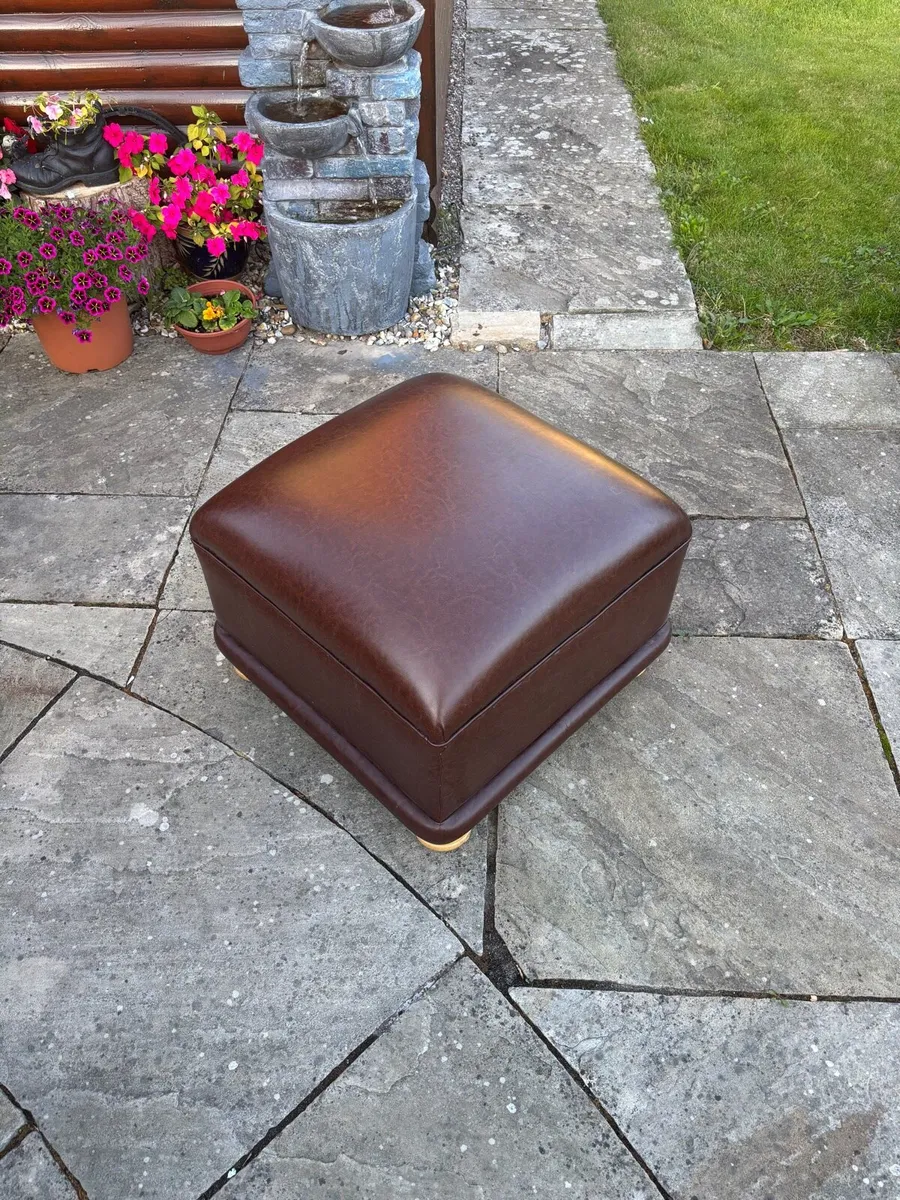 Foot stool - Image 1