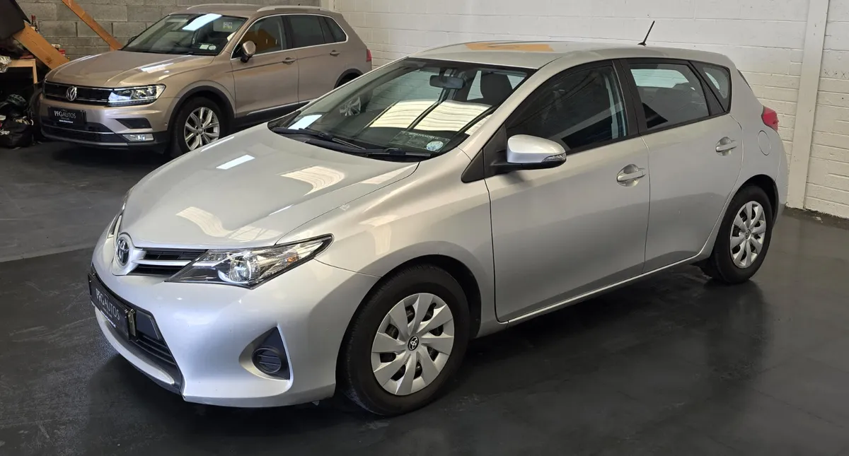 14 Auris min 2k trade in allowence - Image 4
