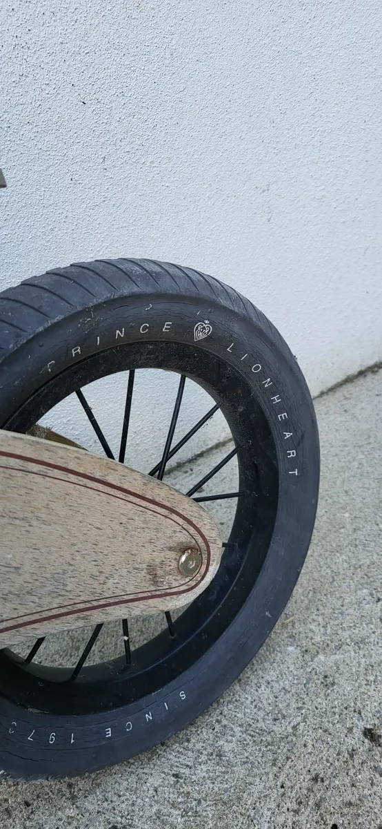Balance bike - Image 2