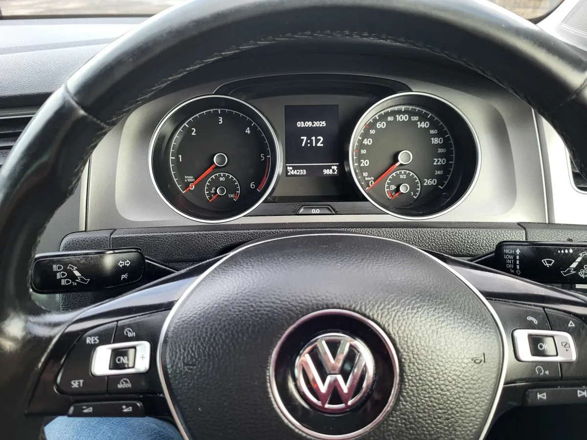 Volkswagen Golf 152 – 2-Year NCT 🚗🔥 - Image 3