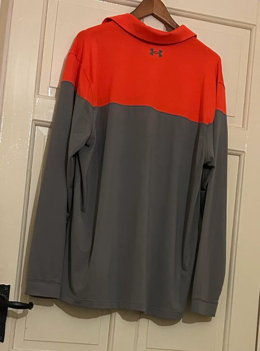 Under armour top - Image 2