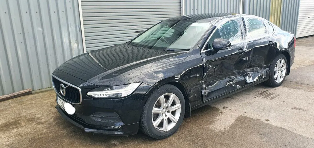 172 VOLVO S90 DIESEL AUTO - Image 4