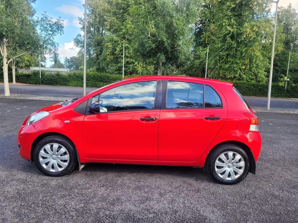Toyota Yaris - Image 4
