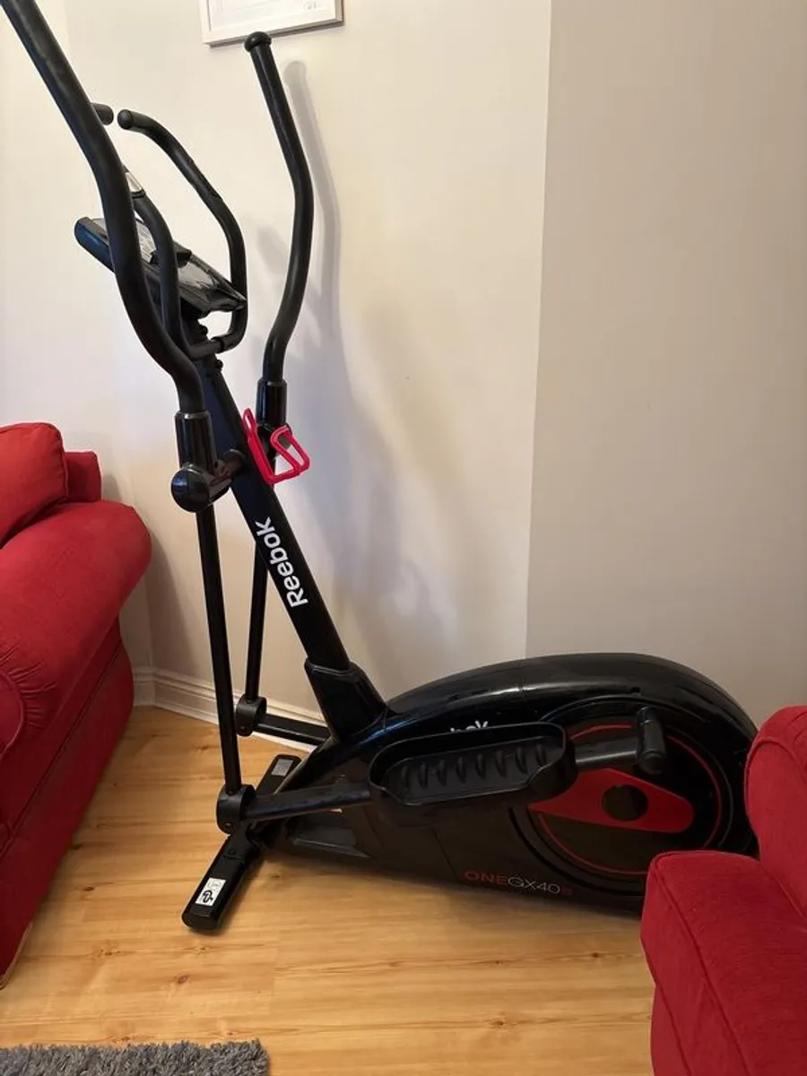 Reebok Cross Trainer - Image 2