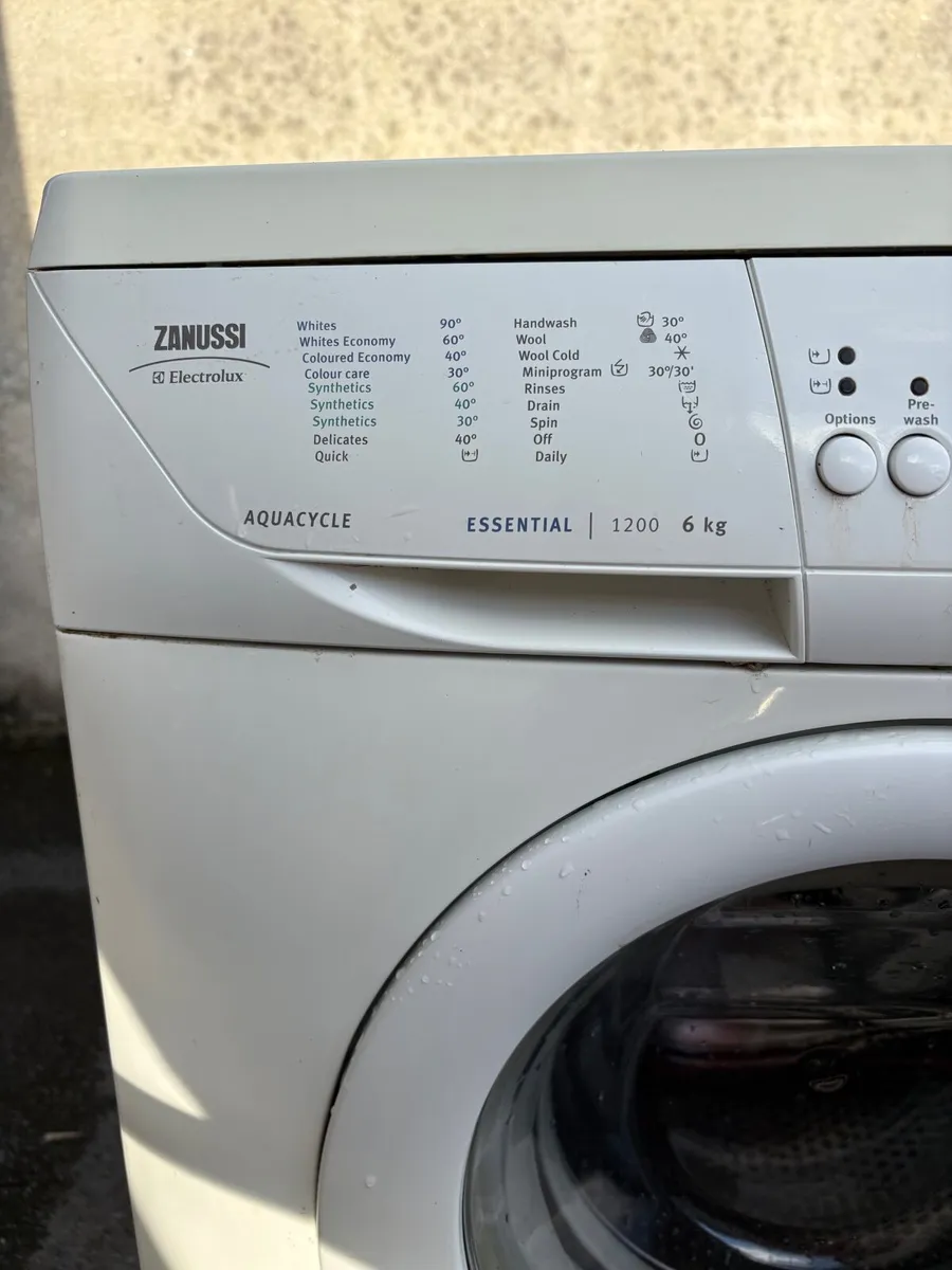 Washing machine - Image 1