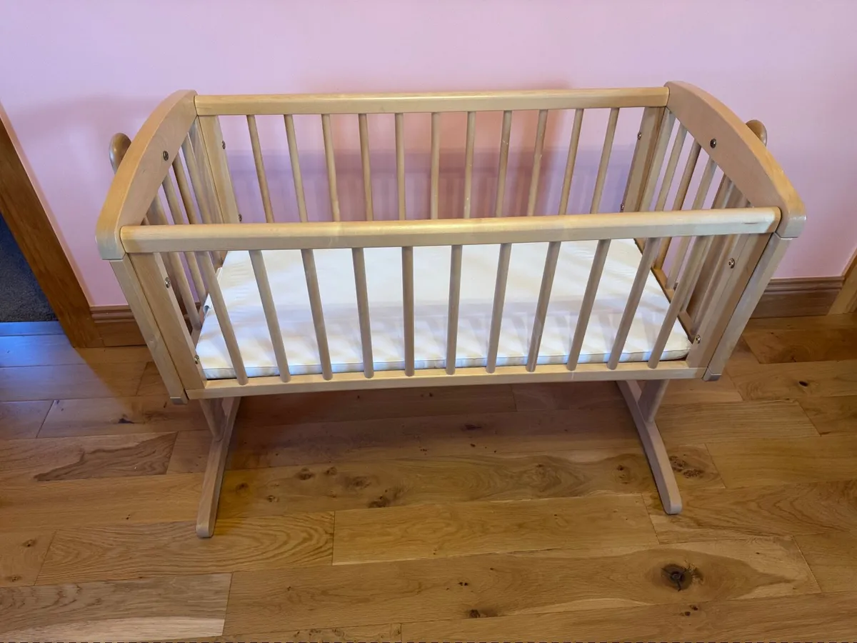 Mothercare Swinging Crib - Image 4