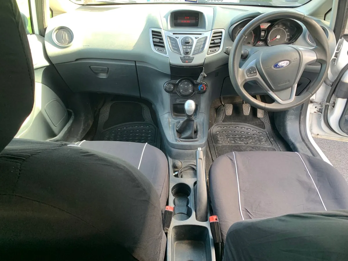 Ford Fiesta 2011 with brand new DOE - Image 2