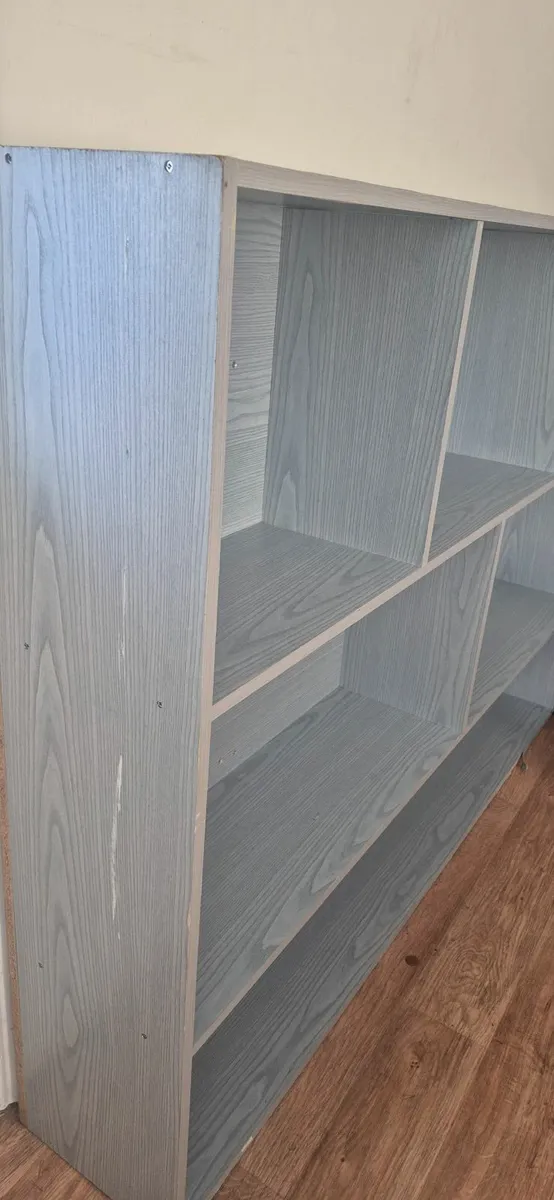 Shelf - Image 3