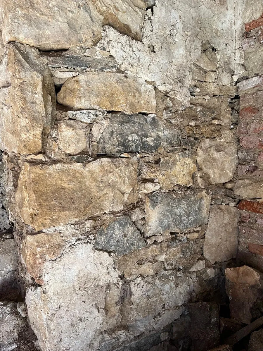 Good building stone - Image 3