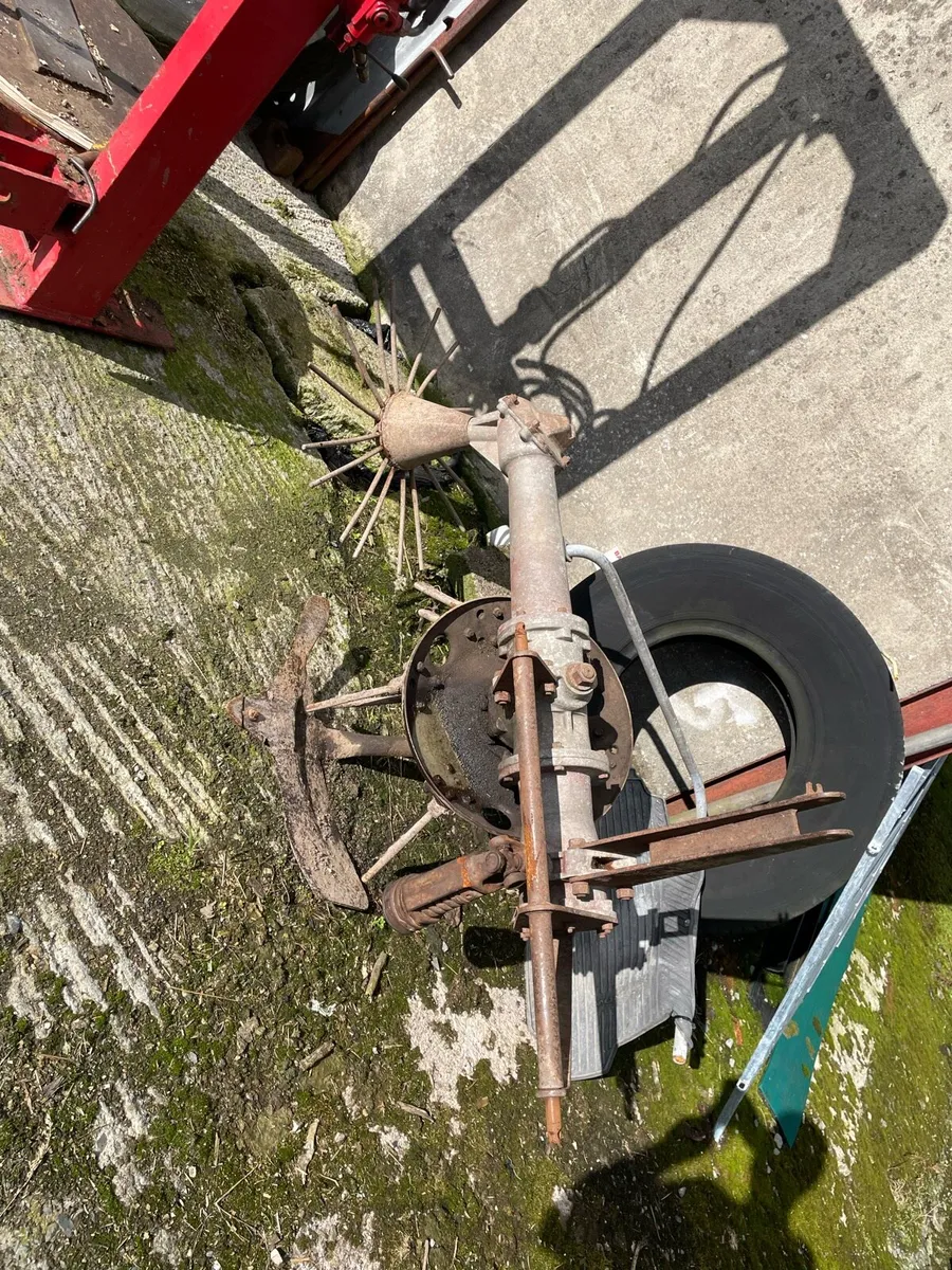 Self propelled yard scrapper and Ferguson potato - Image 4