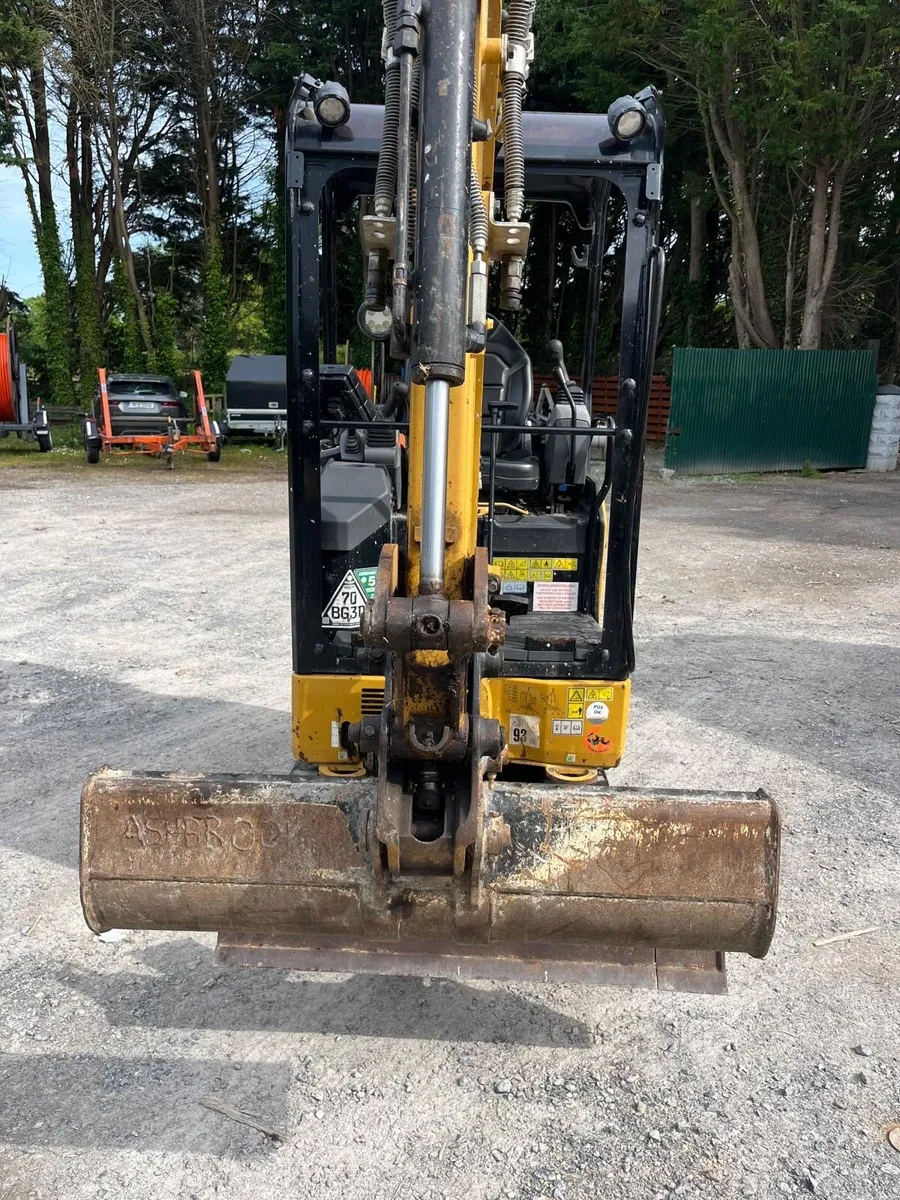 Cat 301.7 - Image 2