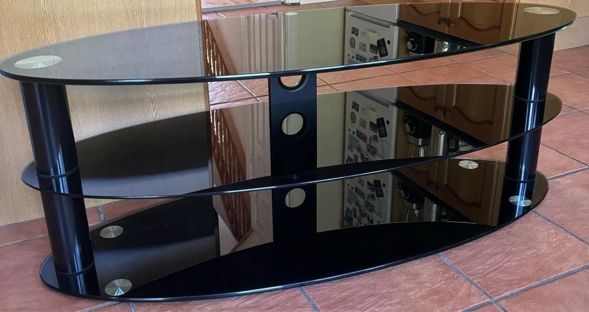 Glass tv Table - Image 1