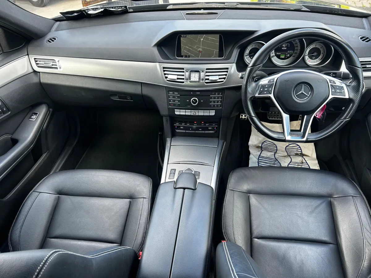 2015 MERCEDES E300 DIESEL HYBRID AMG NIGHT EDITION - Image 2
