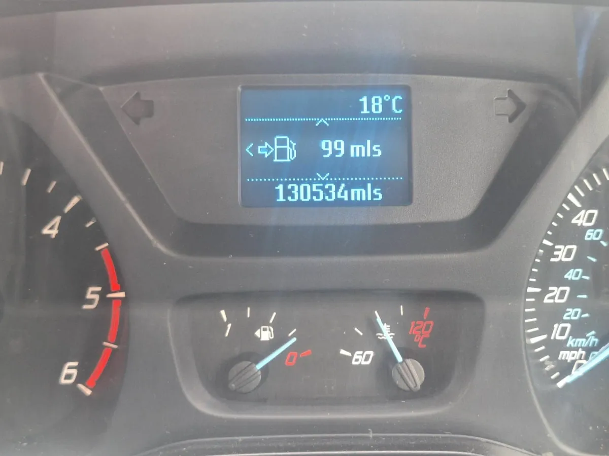 Ford Transit Custom 2015 - Image 2