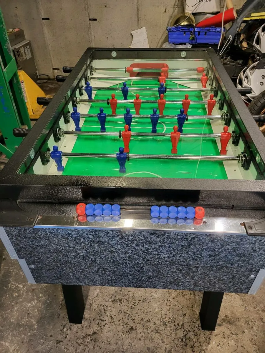Commercial Foosball table in excellent condition - Image 3