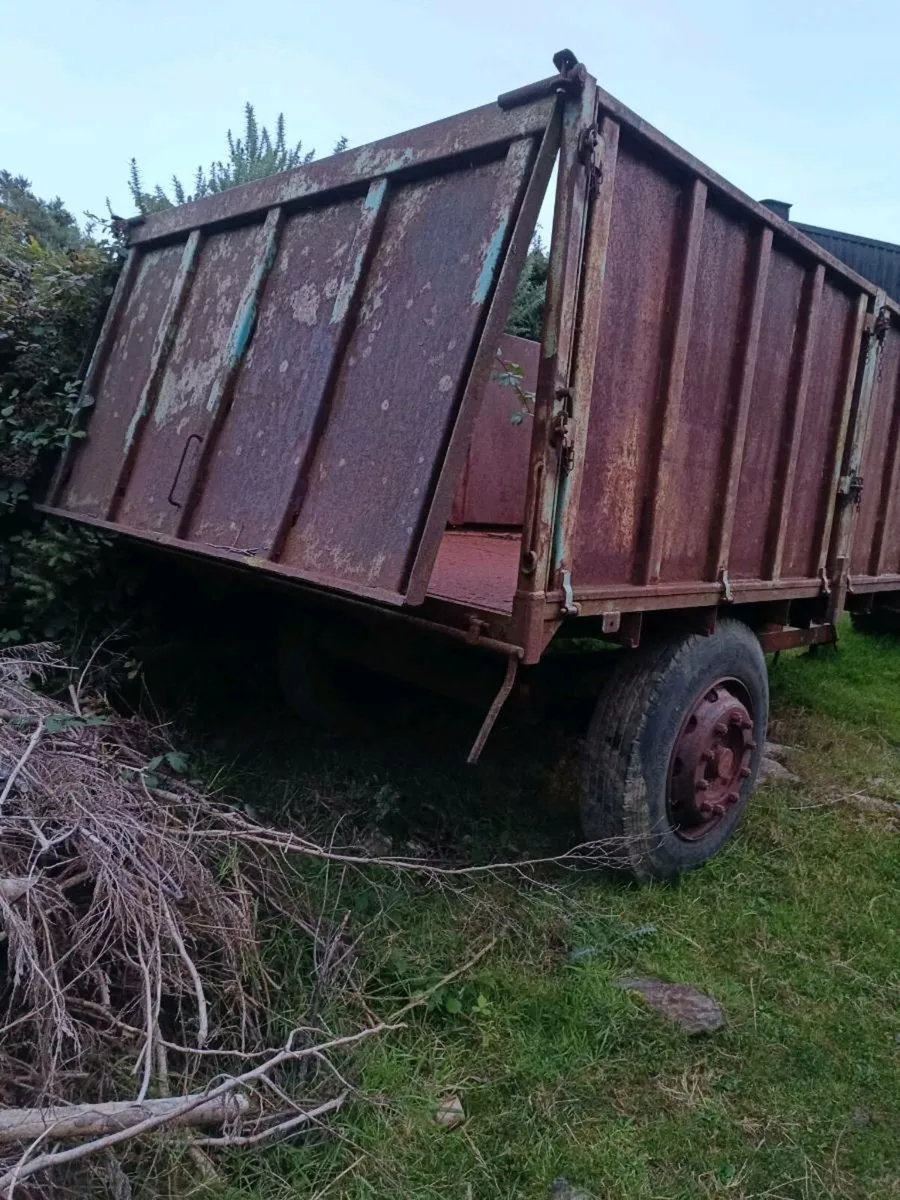 Gillespie trailer - Image 3