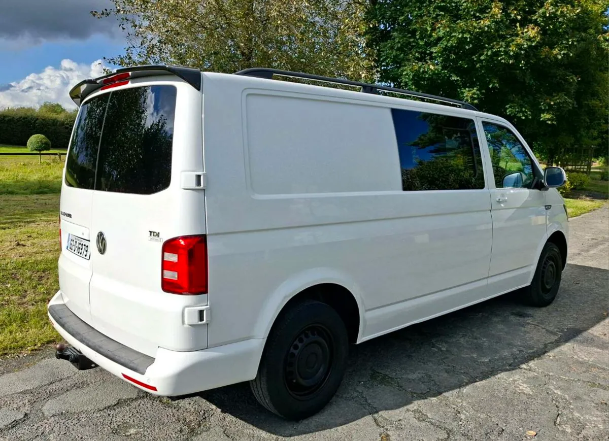 VW T6 Transporter Camper - Image 4