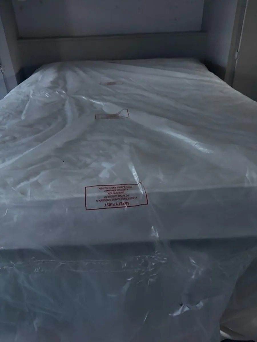 4ft small double mattress - Image 2