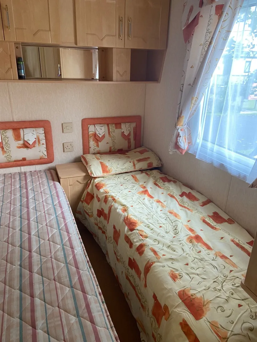 Mobile Home - Image 2