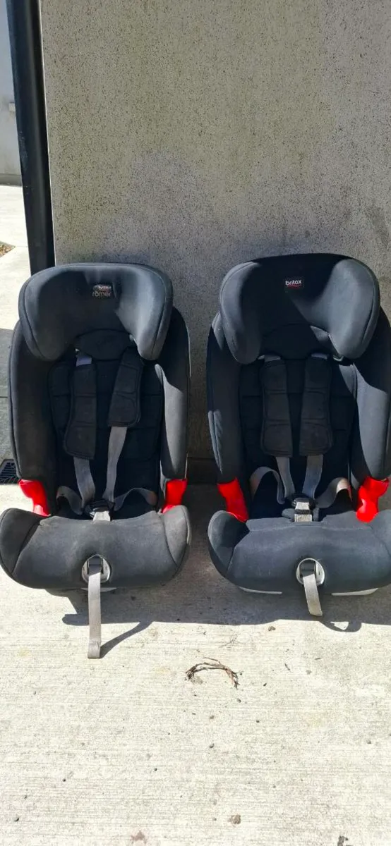 Car seat. Isofix - Image 1