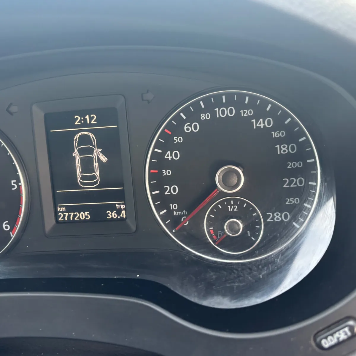 Volkswagen Jetta 2011 - Image 4