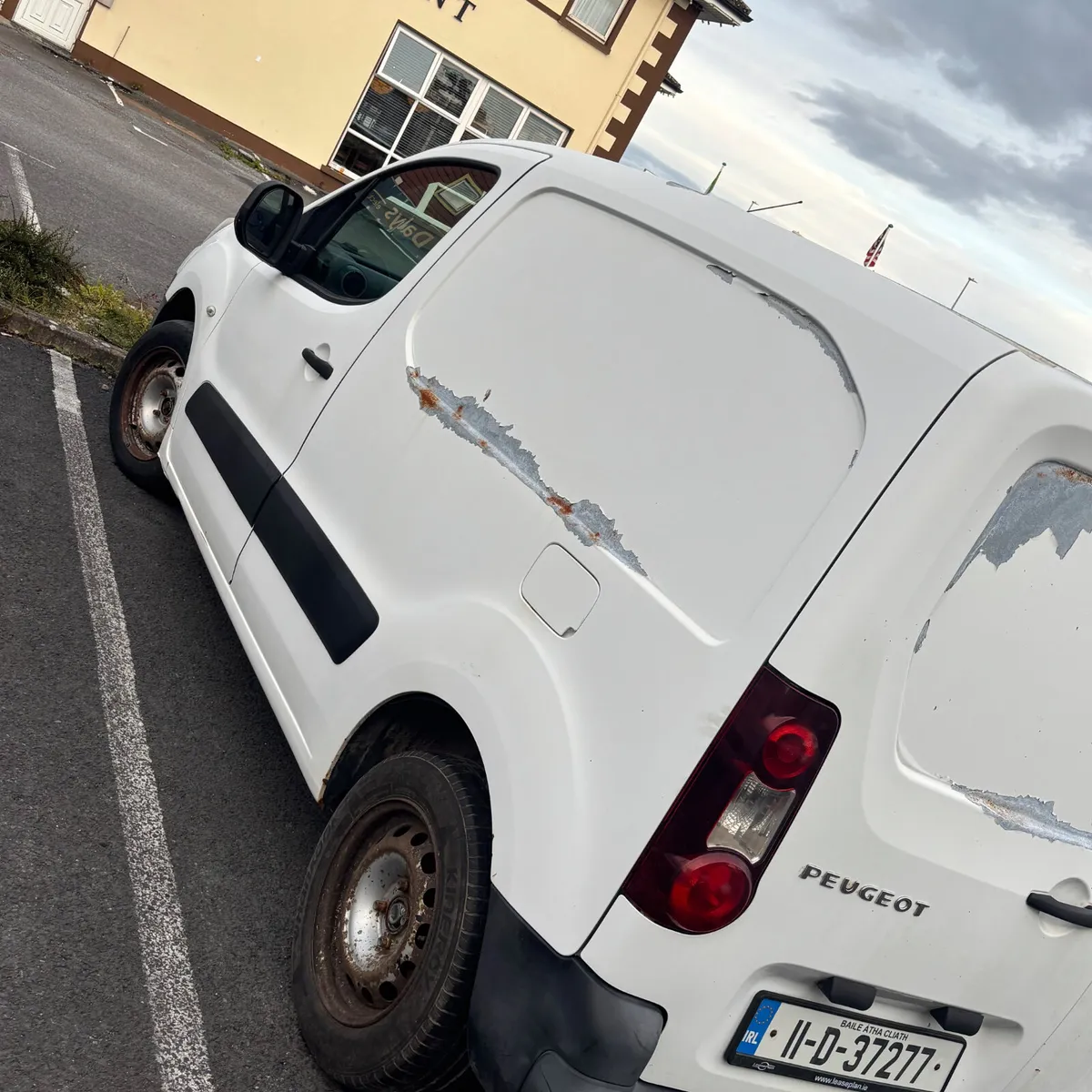 Peugeot Partner 2011 - Image 3