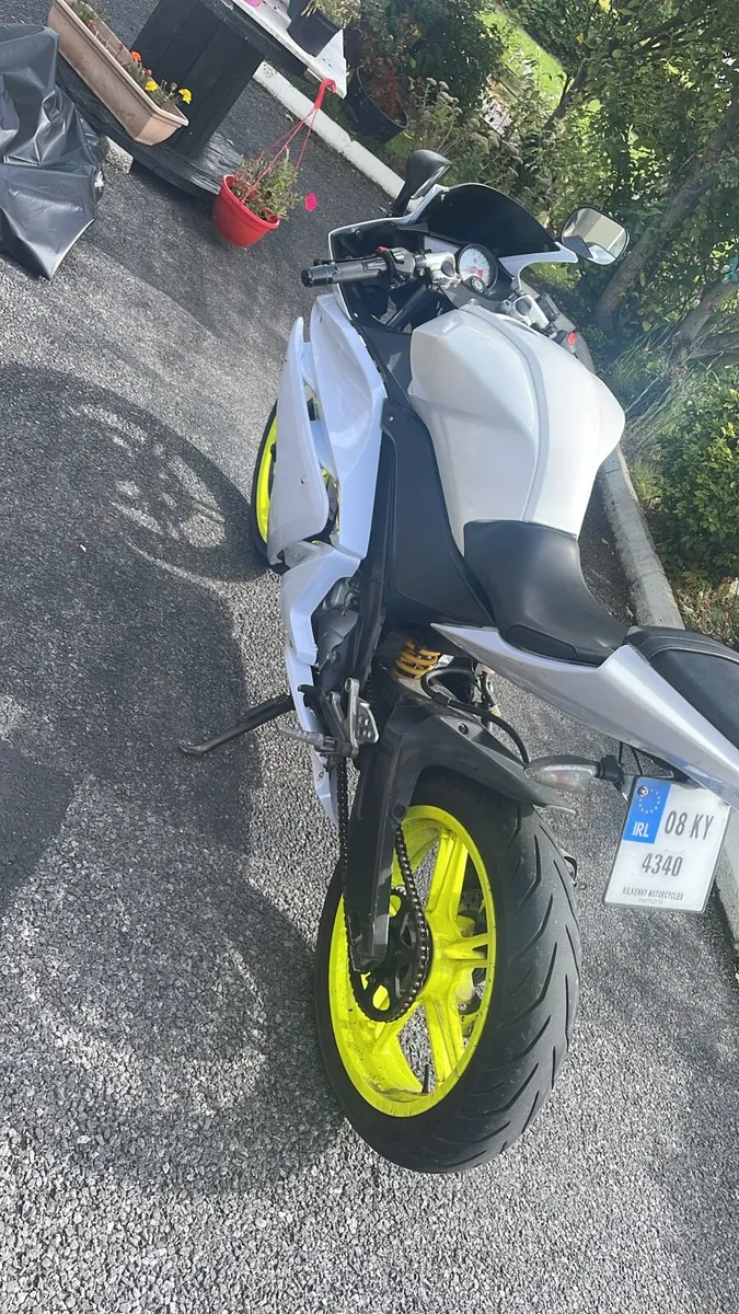 Yamaha r125 2008 - Image 3