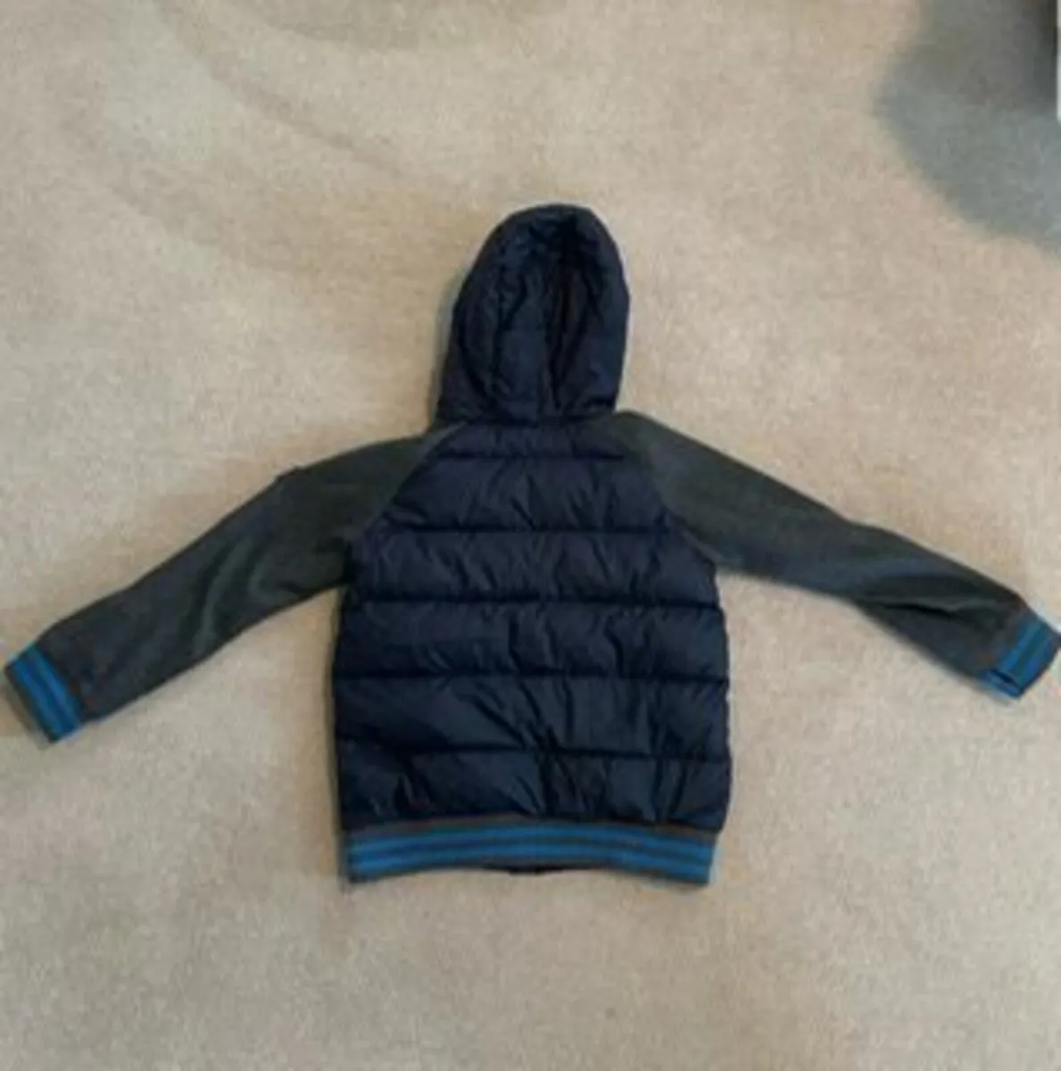 Michael Kors Quilted Puffa Navy Jacket 7-8 - Image 3