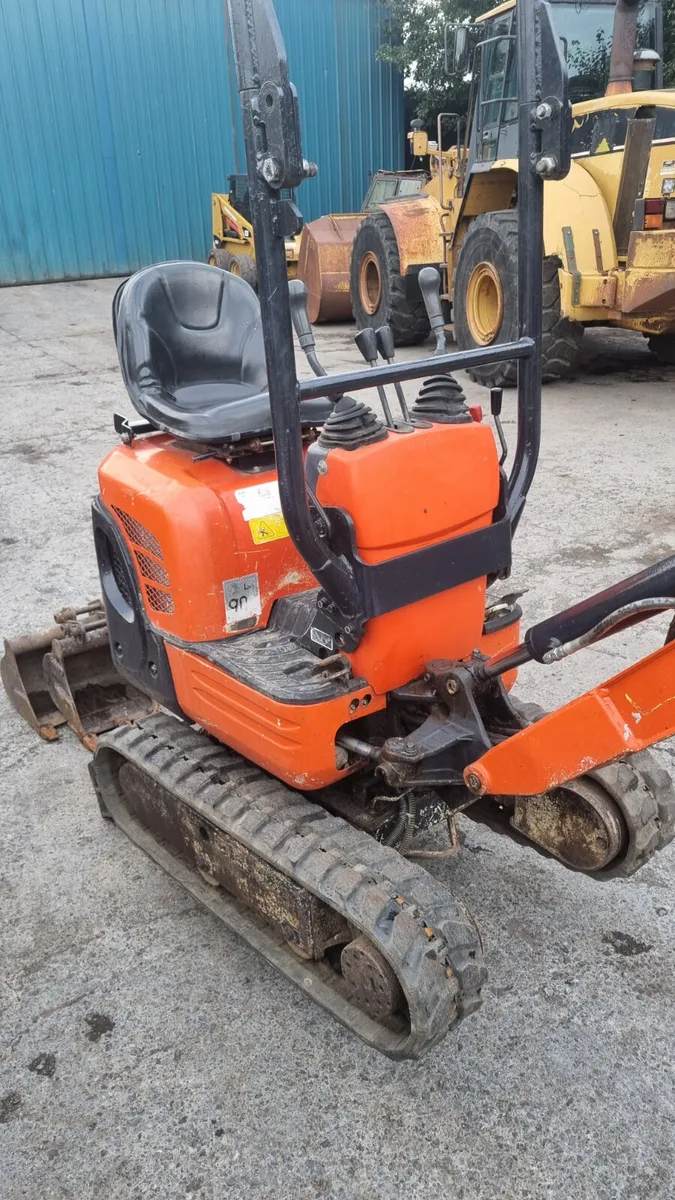 2×2016 Kubota K 008-3 - Image 3