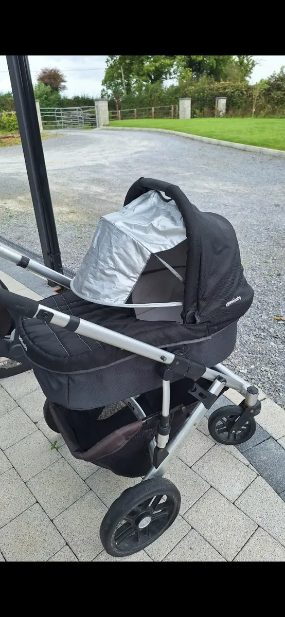 Pram - Image 3