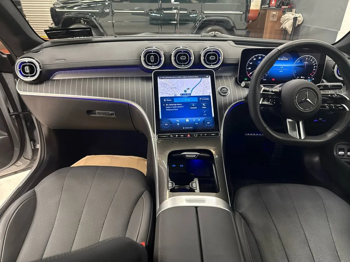 Mercedes-Benz CLE CLE 300 e Amg Line Premium - Image 4