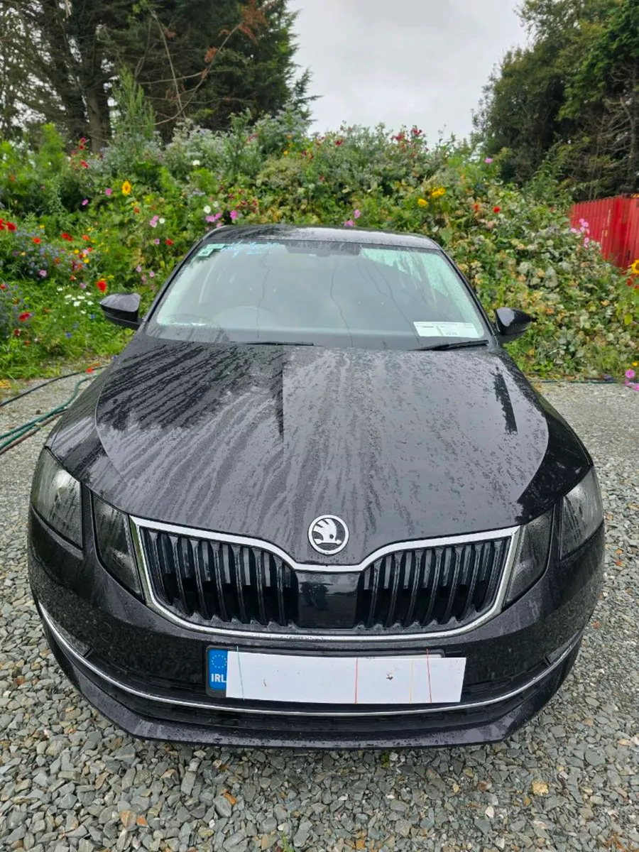 SKODA OCTAVIA STYLE TSI 2021 LOW MILEAGE - Image 2