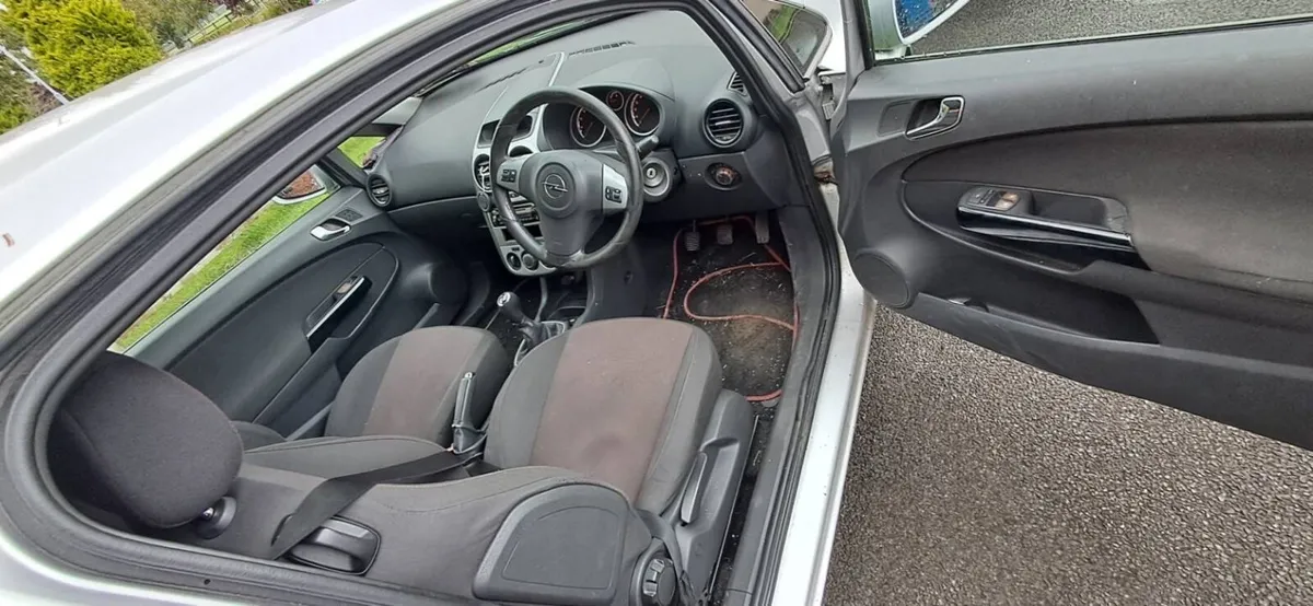 Opel Corsa - Image 4