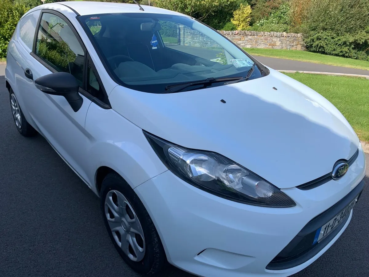 Ford Fiesta 2011 with brand new DOE - Image 1