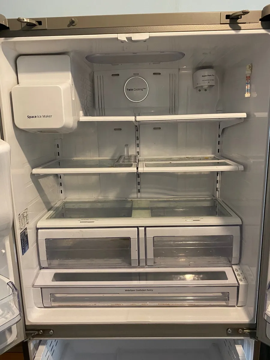 Fridge freezer - Image 3