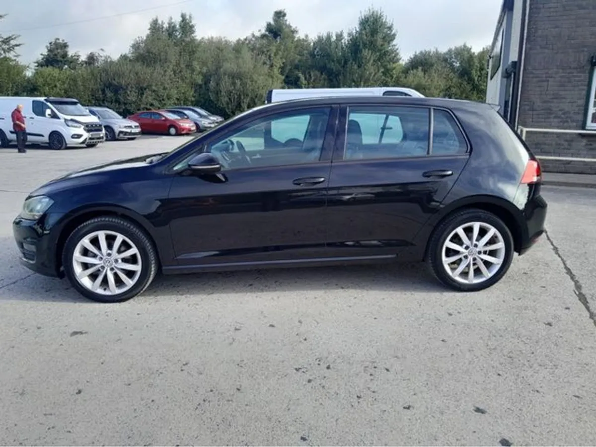 Volkswagen Golf 1.4 Petrol Automatic High Line 5 - Image 3