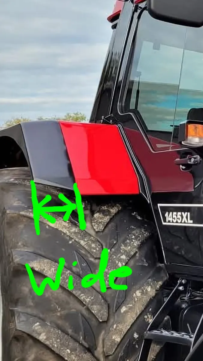 Wanted... wide fenders for case international - Image 1