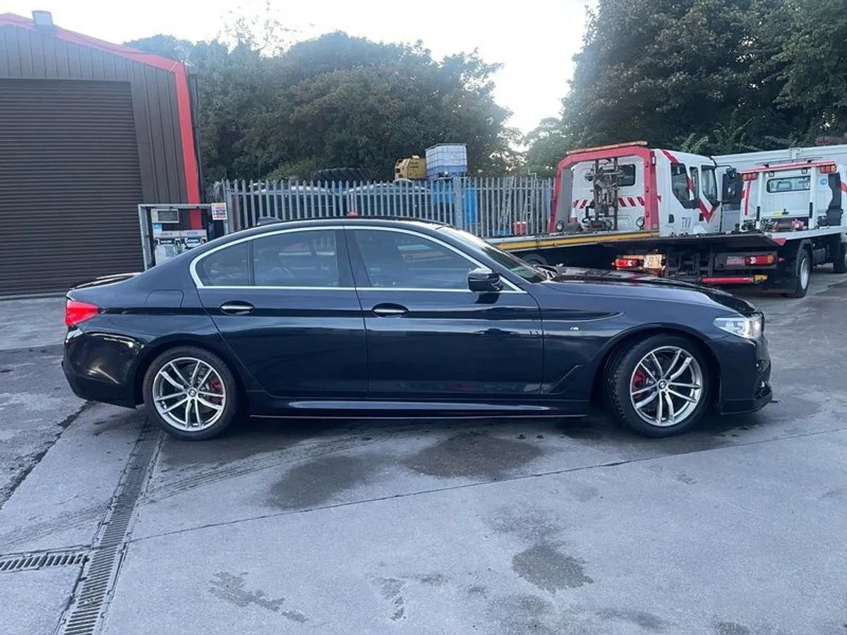2017 Bmw 5-series - Image 4