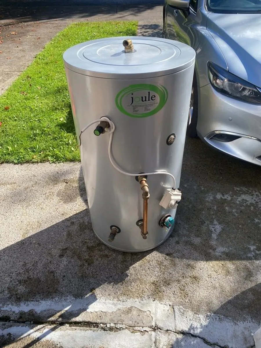 hot water cylinder - Image 2