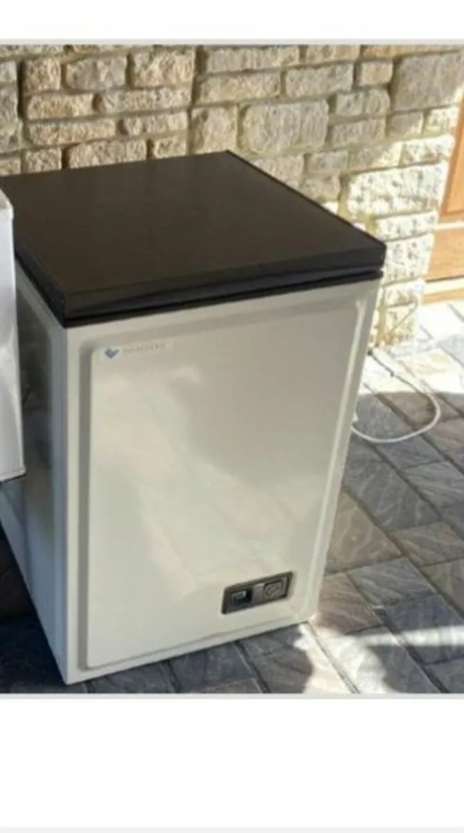 Freezer - Image 1