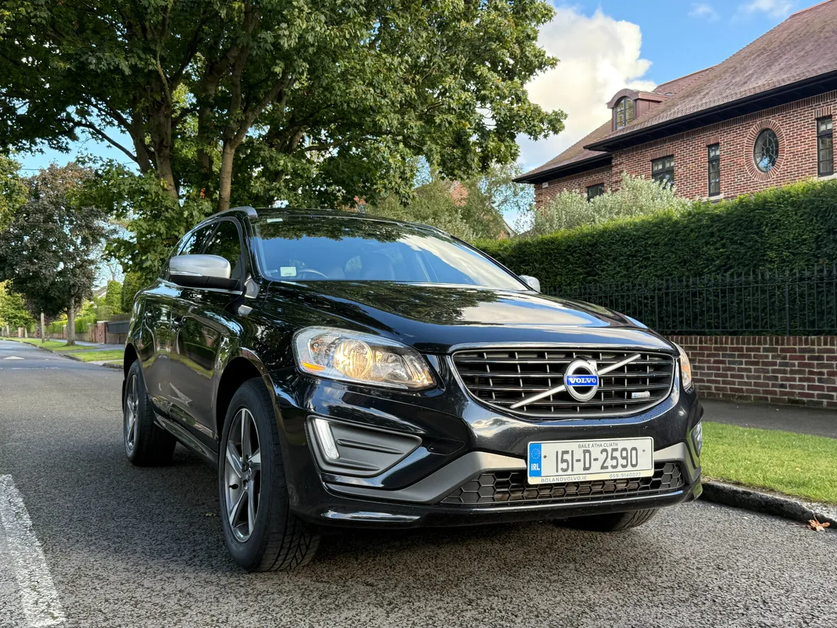 Stunning Volvo XC60  D4 FWD  R-Design 5DR. New NTC - Image 3