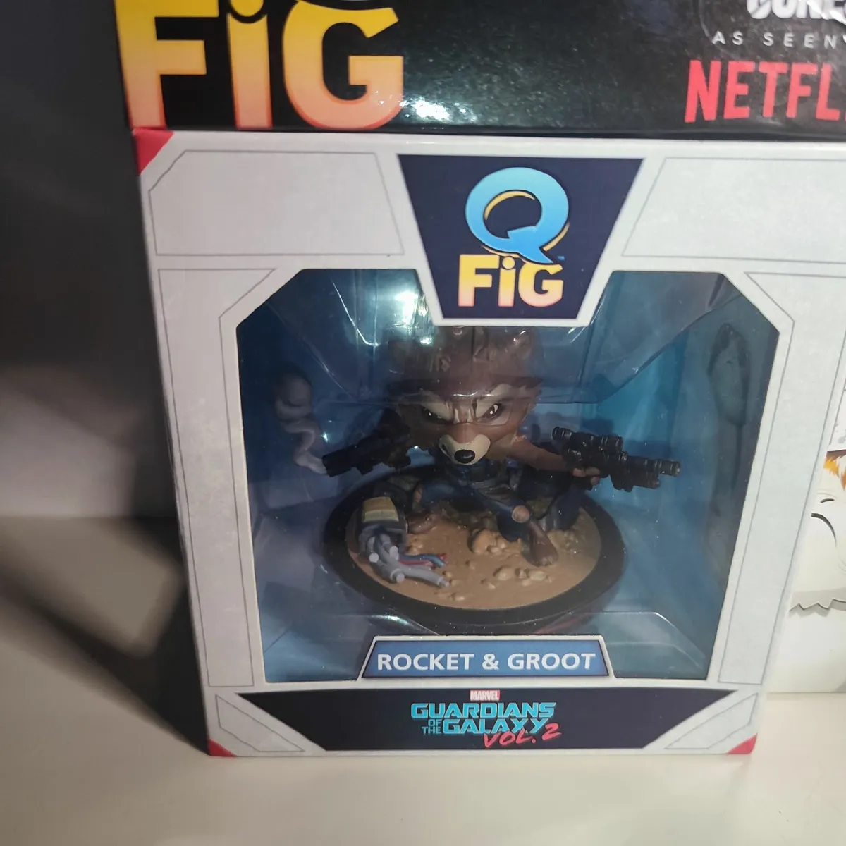 Collection of Boxed character Figures all unused - Image 3