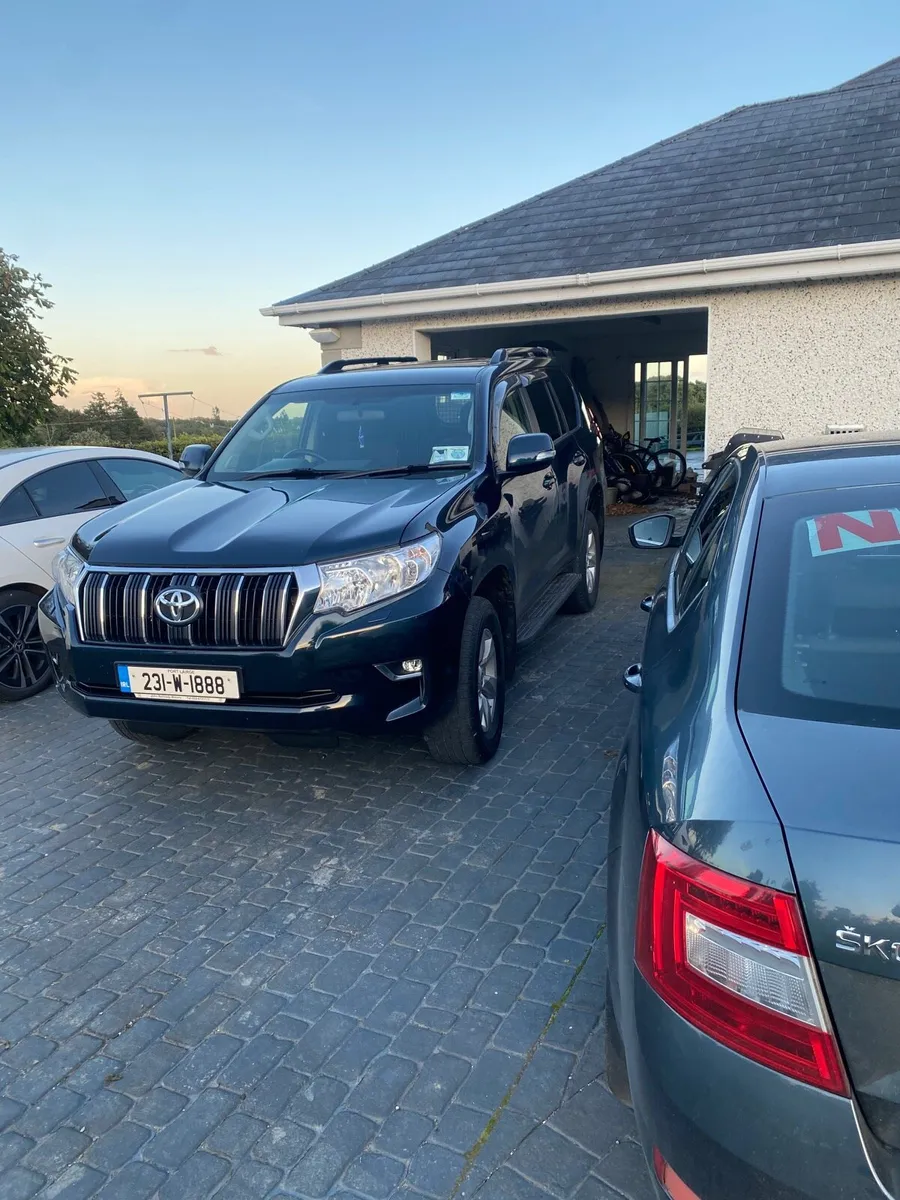 Toyota  landcruiser - Image 4