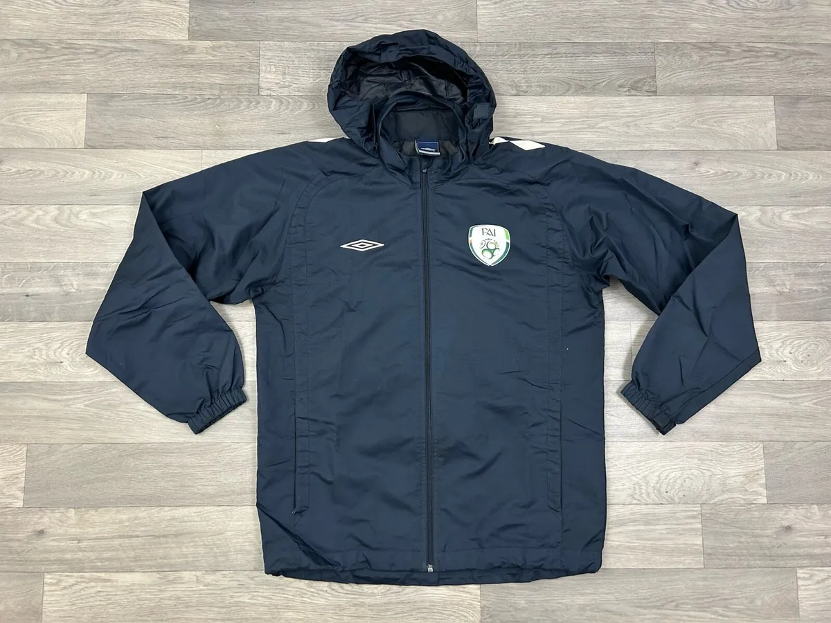 Vintage 00s Umbro Ireland Rain Jacket Mens Medium - Image 1